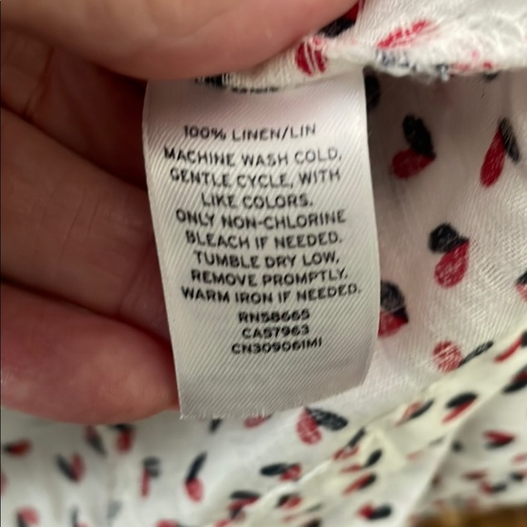 Casion White, Black Patterned and red Jacket - Picture 7 of 8